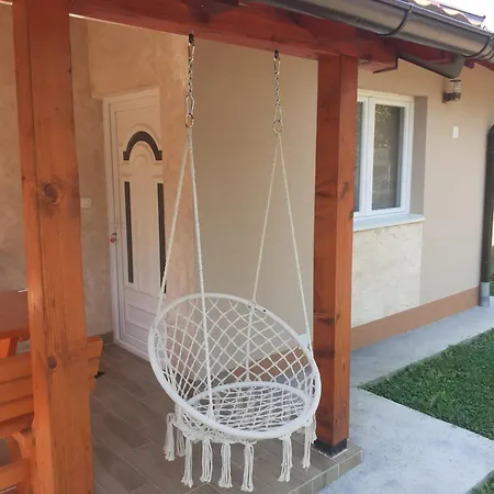Vikendica Batin Holiday home