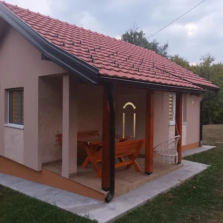 Vikendica Batin Holiday home Bajina Basta