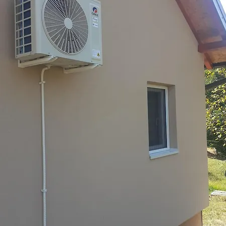 Vikendica Batin Bajina Basta